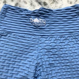 Booty by Brabants periwinkle leggings